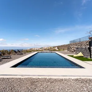https://finca-el-vinche.in-canary-islands.com